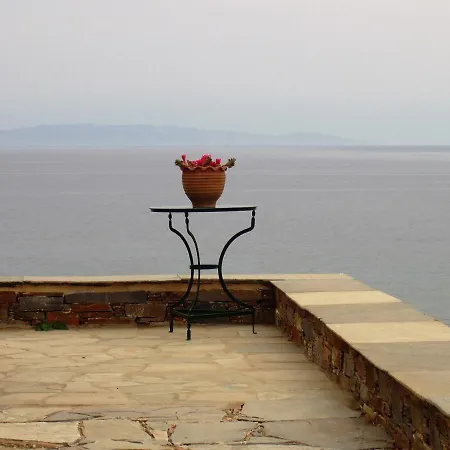 Holiday home Vigla Stone House